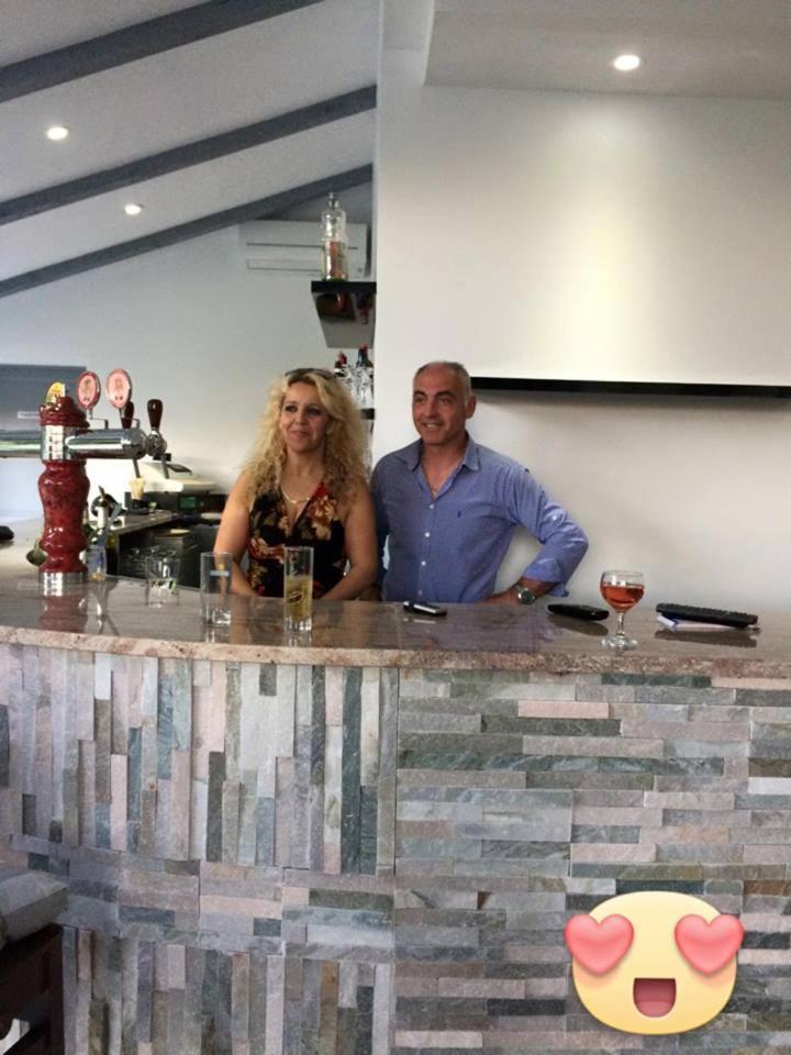 Hotel Restaurant Le Mistral Peipin Dış mekan fotoğraf